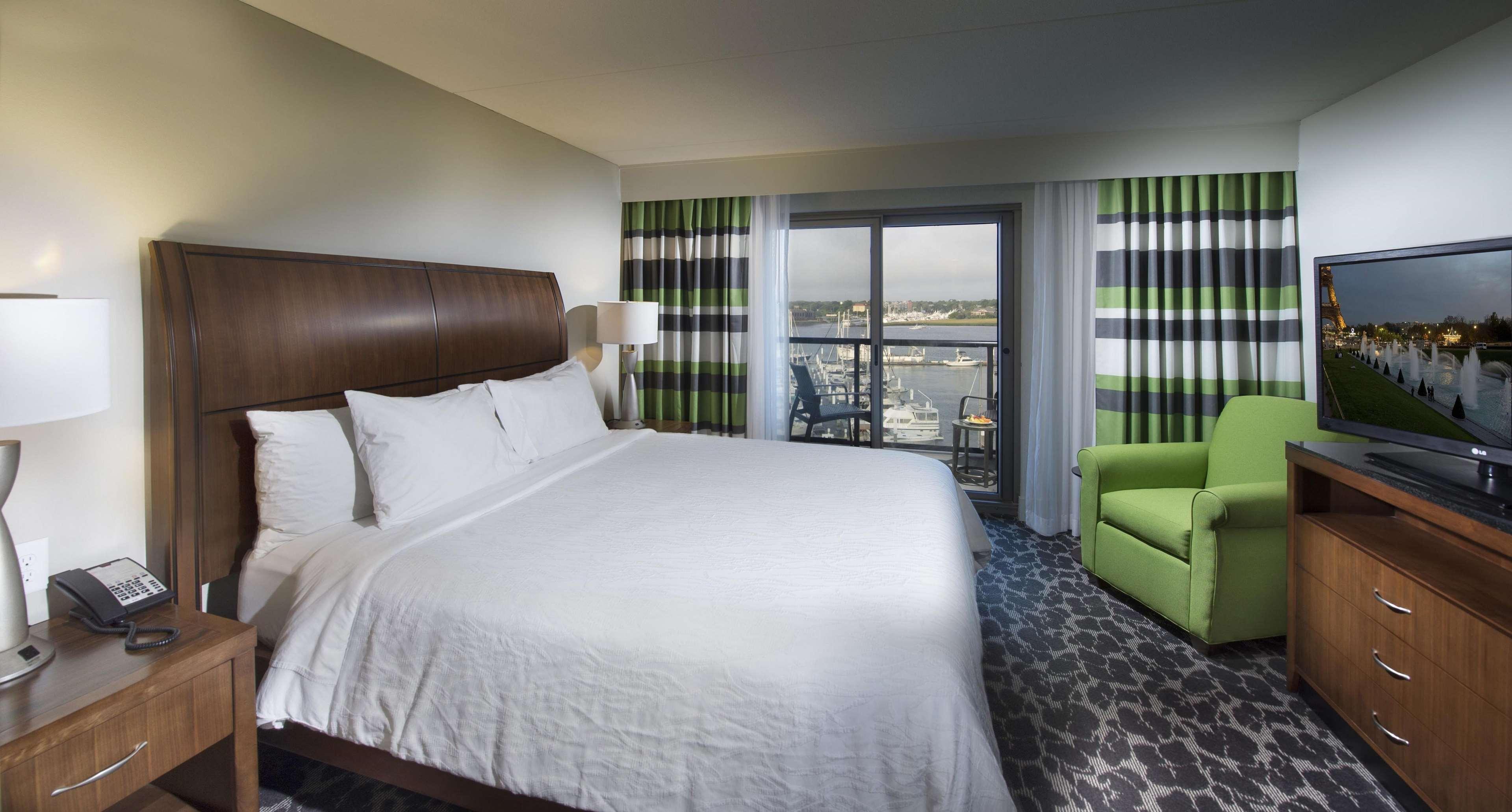 Hilton Garden Inn Charleston Waterfront/Downtown Zewnętrze zdjęcie