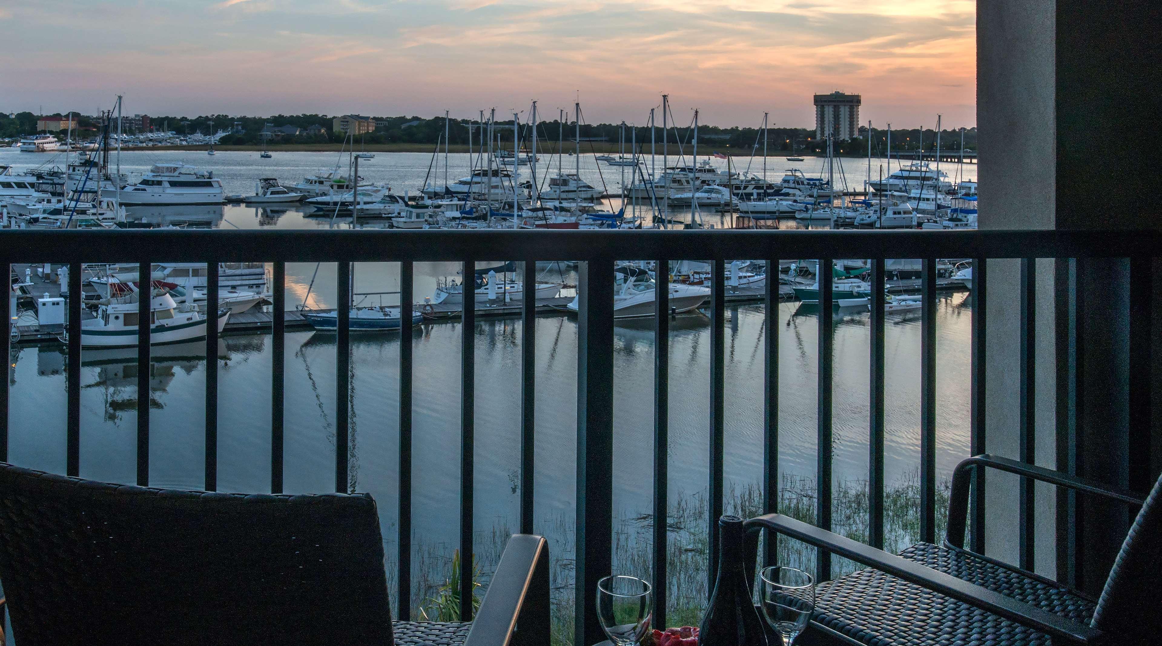 Hilton Garden Inn Charleston Waterfront/Downtown Zewnętrze zdjęcie