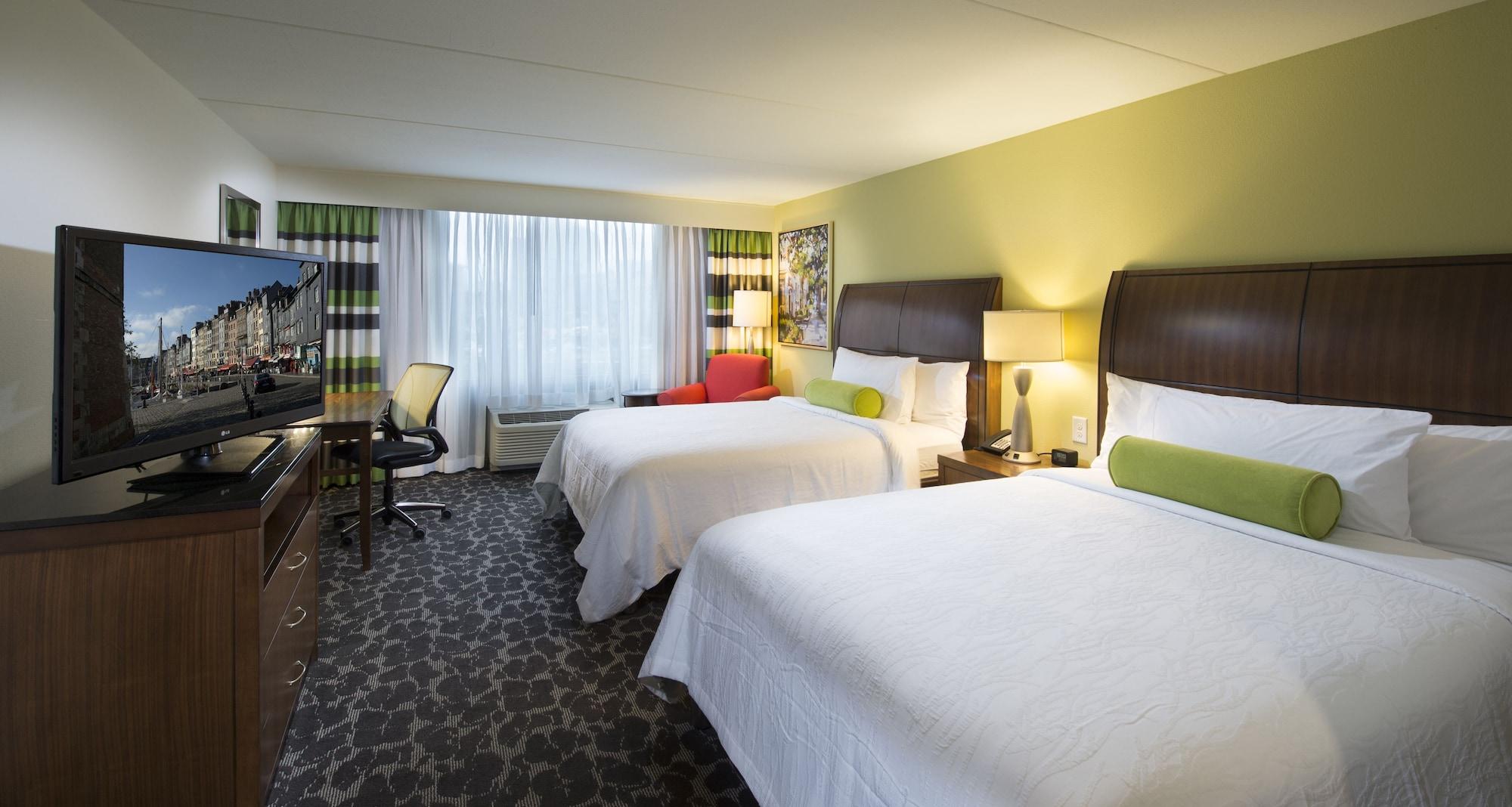 Hilton Garden Inn Charleston Waterfront/Downtown Zewnętrze zdjęcie