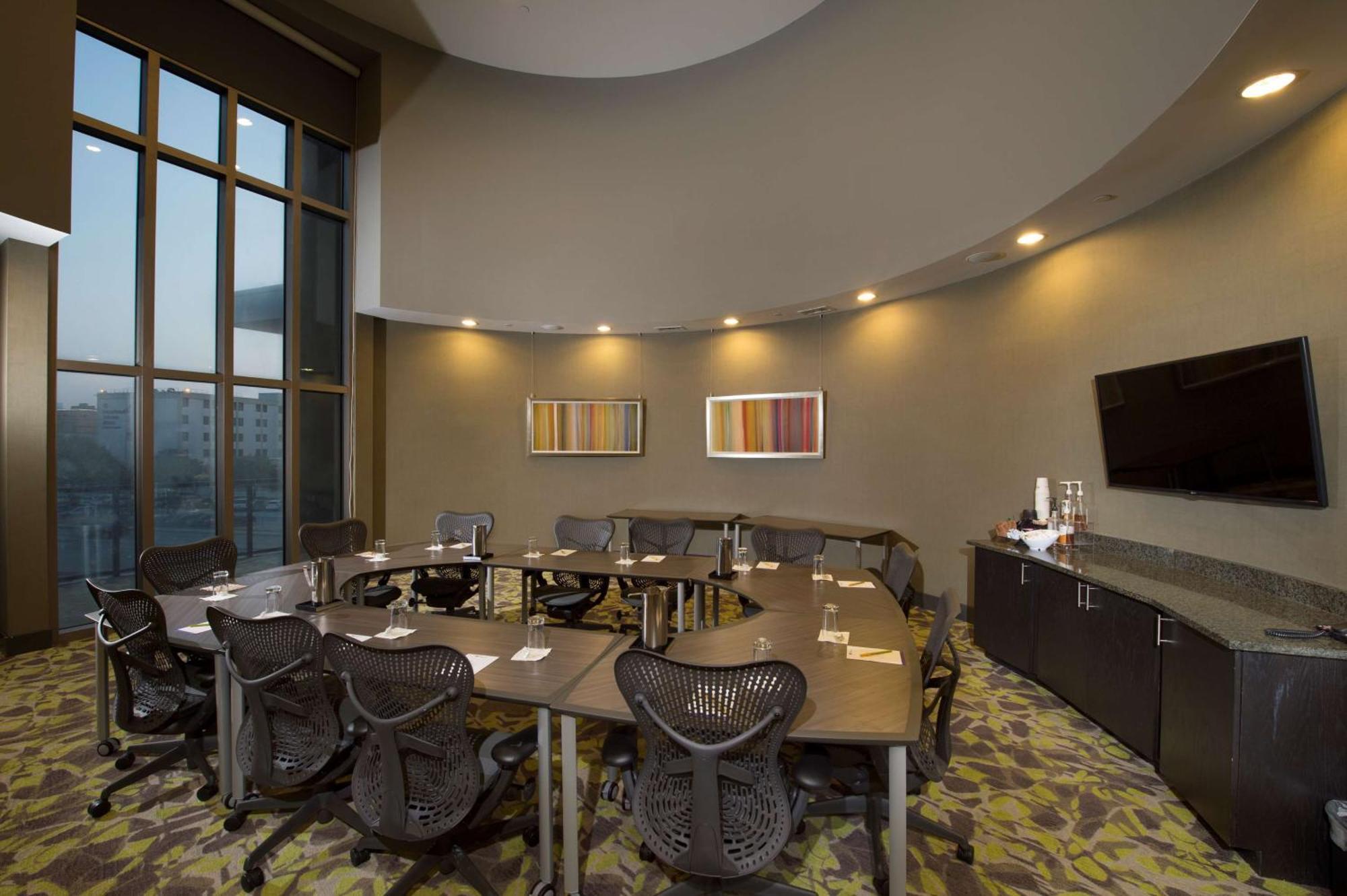 Hilton Garden Inn Charleston Waterfront/Downtown Zewnętrze zdjęcie